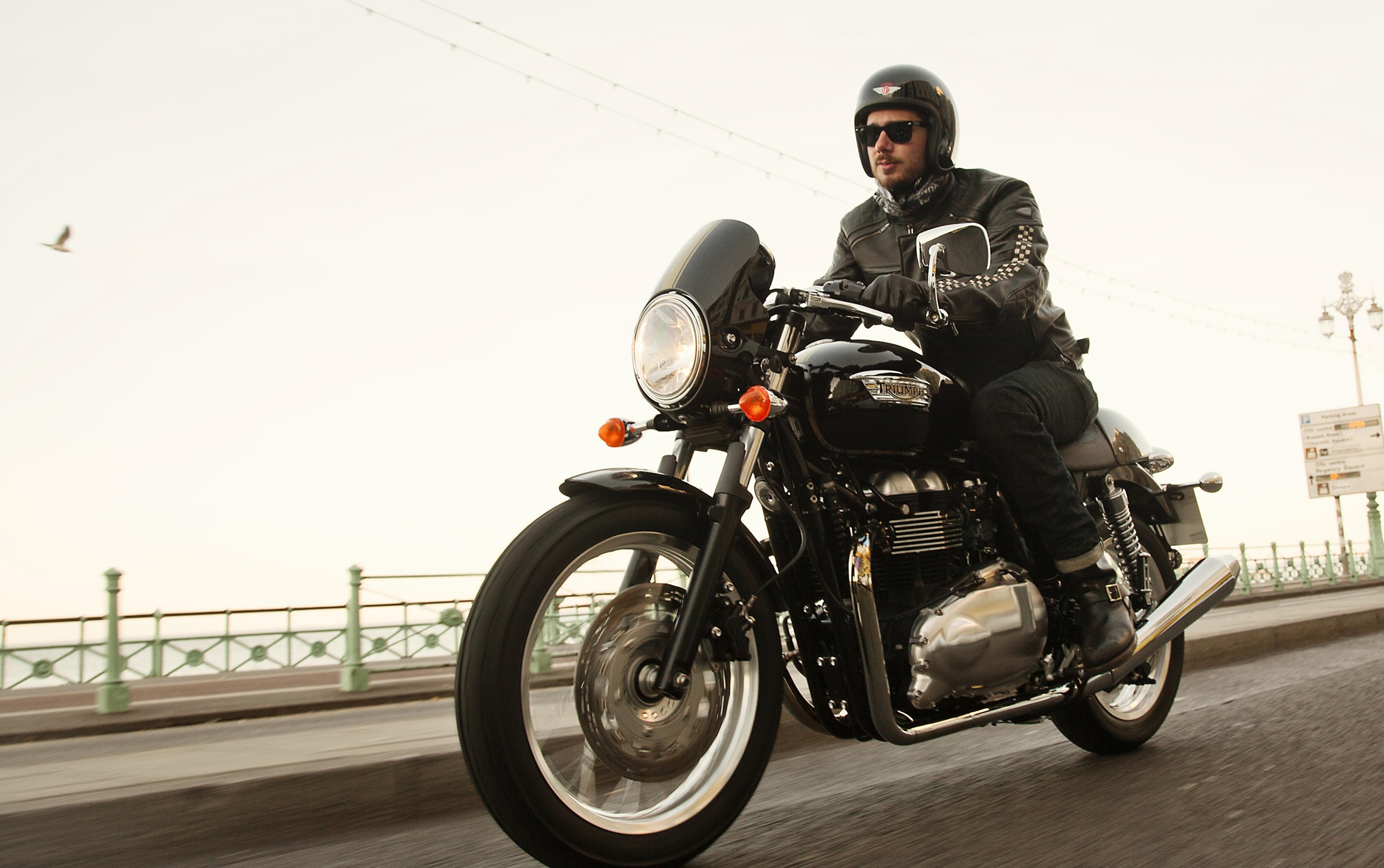 Triumph Motorcycles UK And Bajaj Auto India Announce A New Partnership